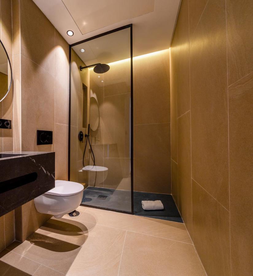 كونيل ذي لا فرونتيرا Hotel Apartamentos Hamus المظهر الخارجي الصورة