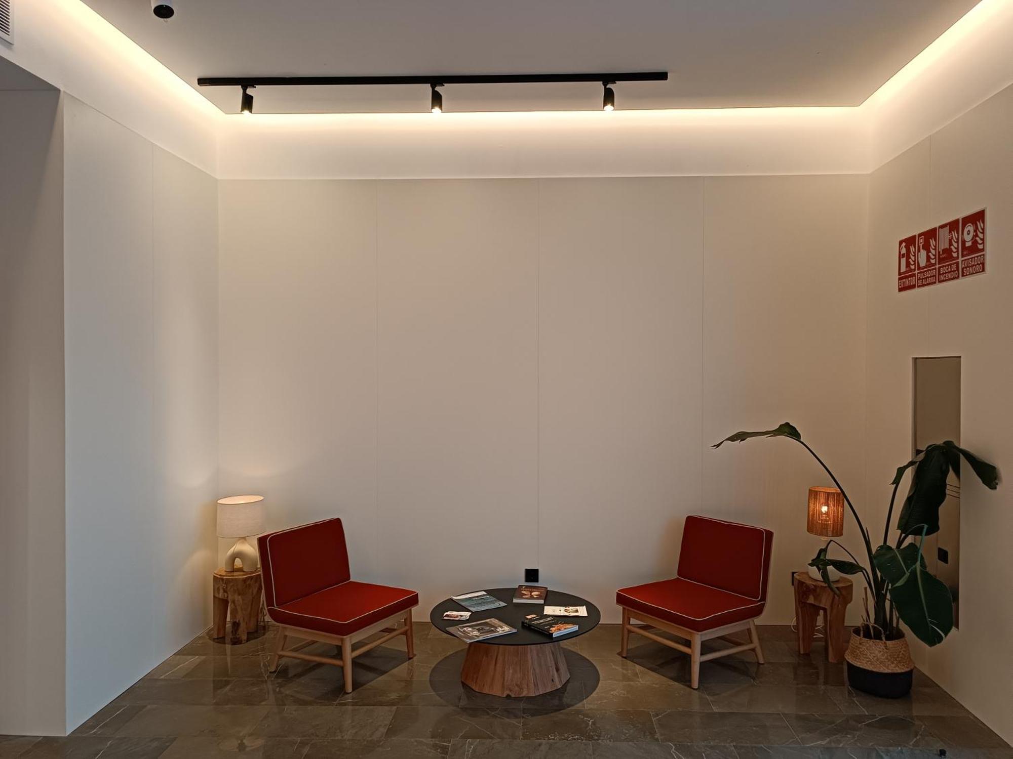 كونيل ذي لا فرونتيرا Hotel Apartamentos Hamus المظهر الخارجي الصورة