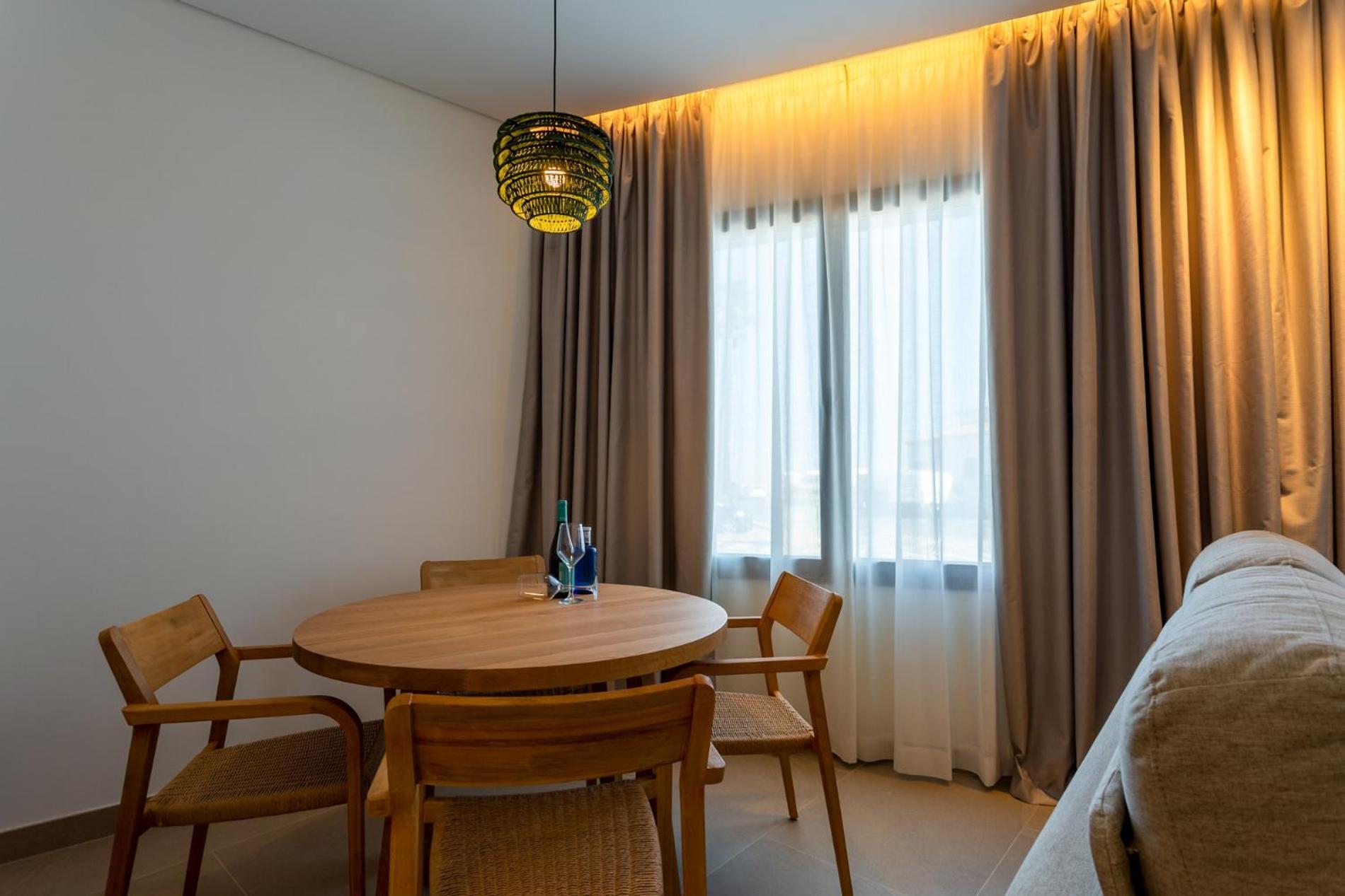 كونيل ذي لا فرونتيرا Hotel Apartamentos Hamus المظهر الخارجي الصورة